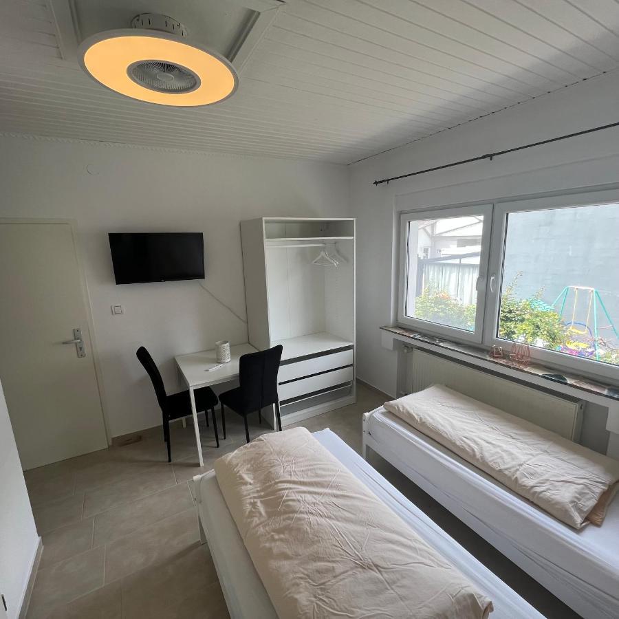Private Room Hannover Exterior photo